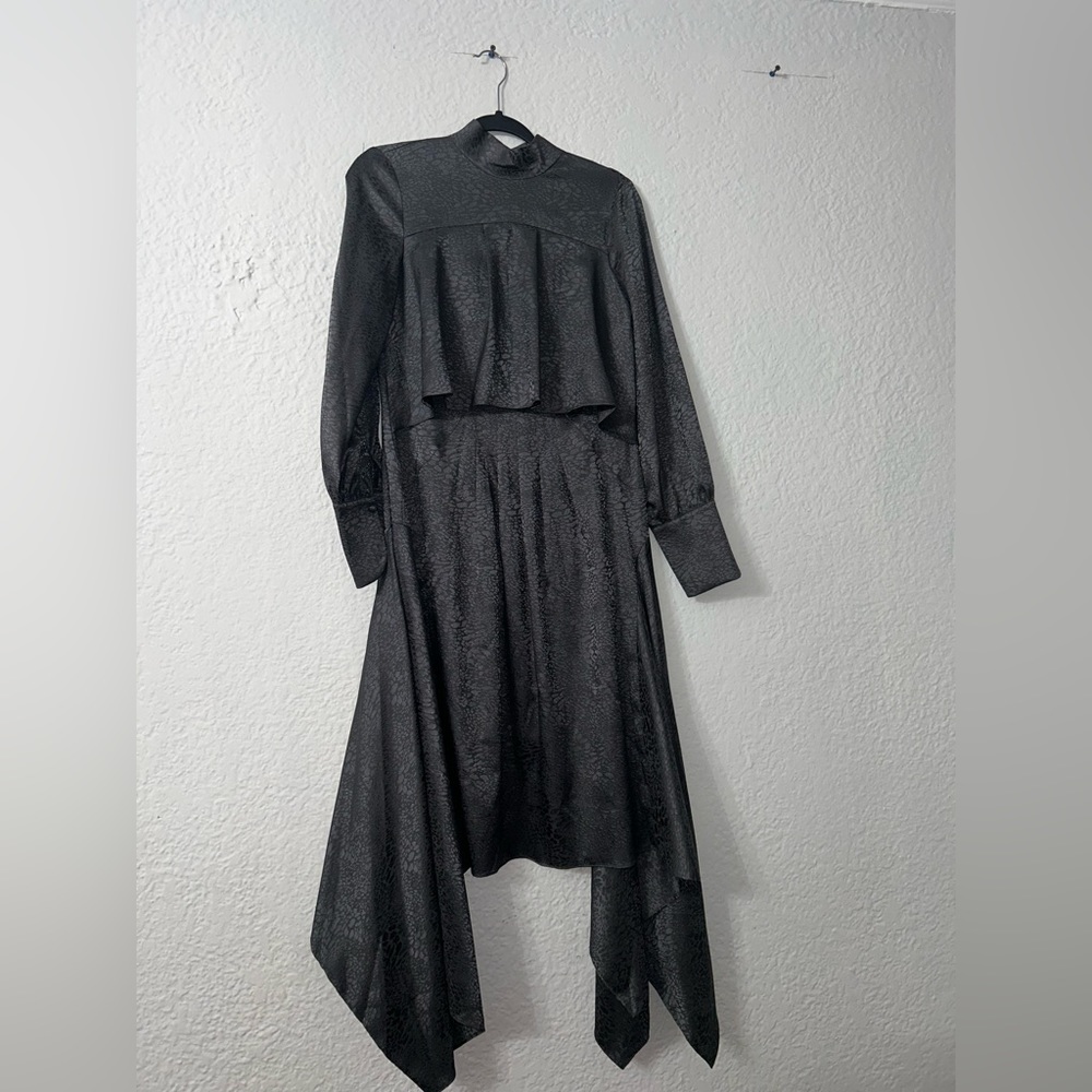 Long sleeve midi dress